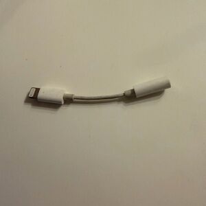 Apple Lightning to Headphone Jack Audio Cable Adapter 3.5 mm iPhone 15